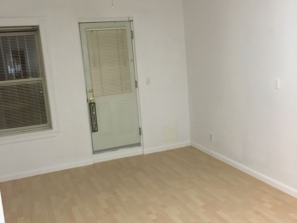 1st image of 2270 E 28th St #1