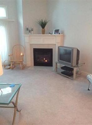 5th image of 68 Vail Dr