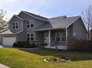 484 E Crown Ridge Circle, Murray, UT 84107