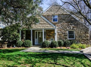 80 Coralyn Ave, White Plains, NY 10605