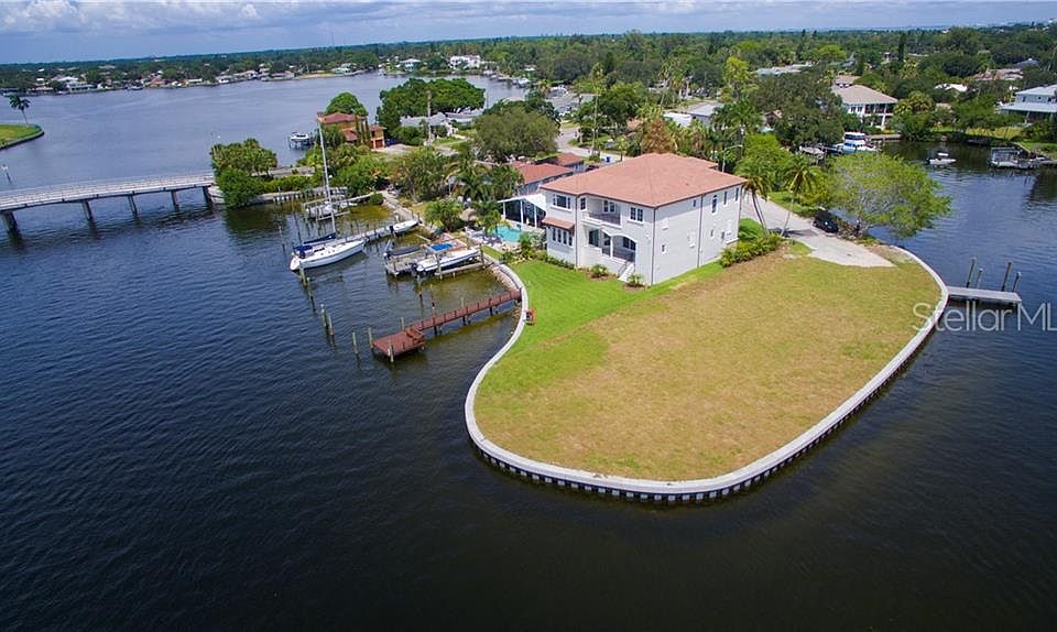 3200 Bayou Placido Blvd NE, Saint Petersburg, FL 33703 Zillow