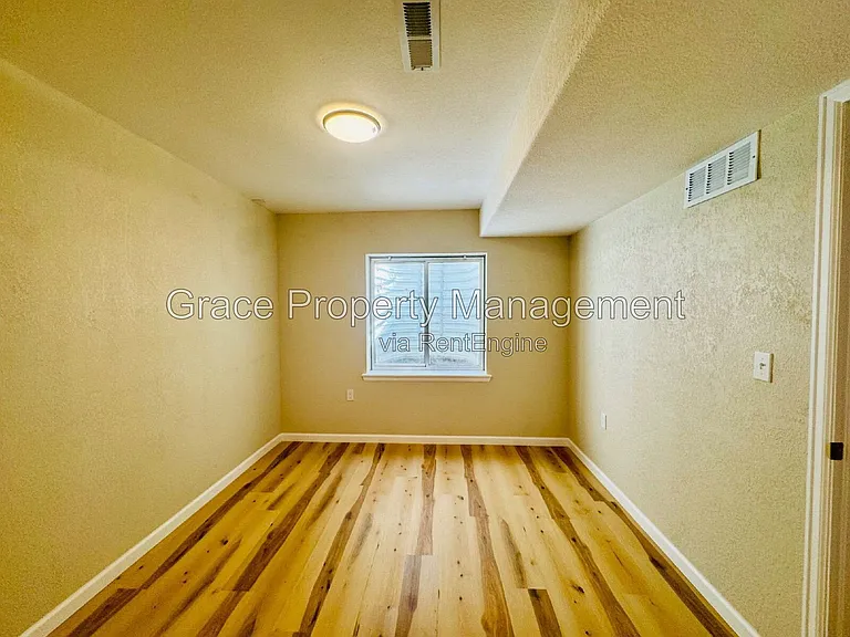 14337 Austin Ct — Photo 13