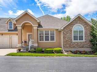 11575 S Bell Court Dr APT 101, Olathe, KS 66061