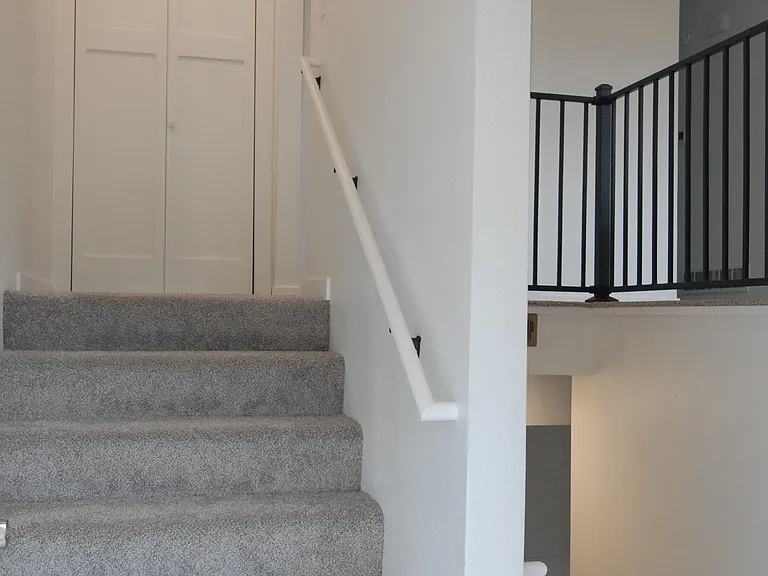 822 Oak St N — Photo 6