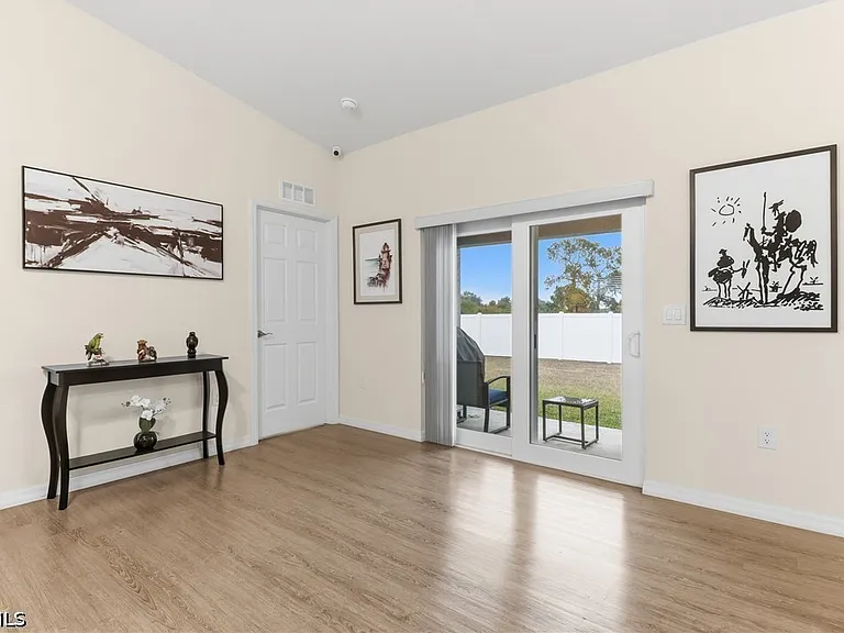 7024 Hero Cir — Photo 36