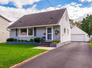 1024 9th St NE, Rochester, MN 55906