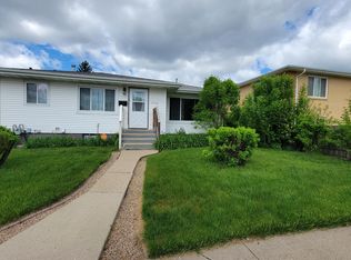1114 N 18th St, Bismarck, ND 58501