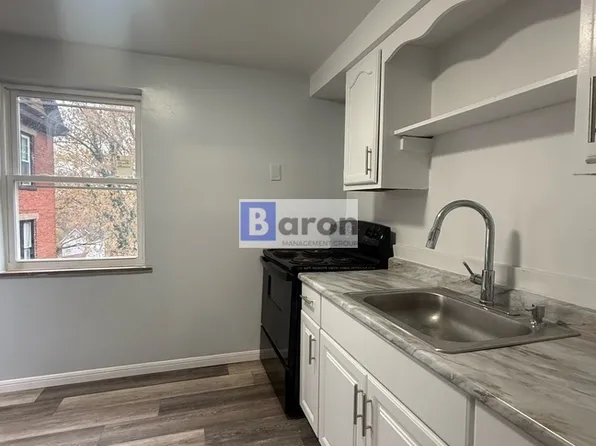 735 Elberon Ave #3, Cincinnati, OH 45205