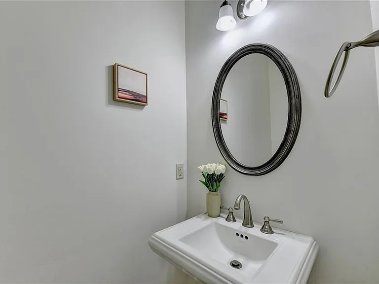6961 Fellowship Ln — Photo 29