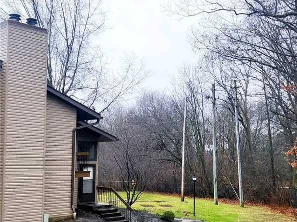 786 Kirkwall Dr, Akron, OH 44321