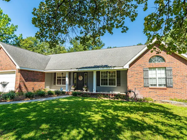 142 Green Bay Dr, Petal, MS 39465