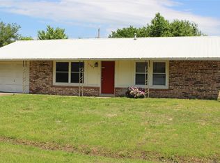 1507 S Grant Ave, Wagoner, OK 74467