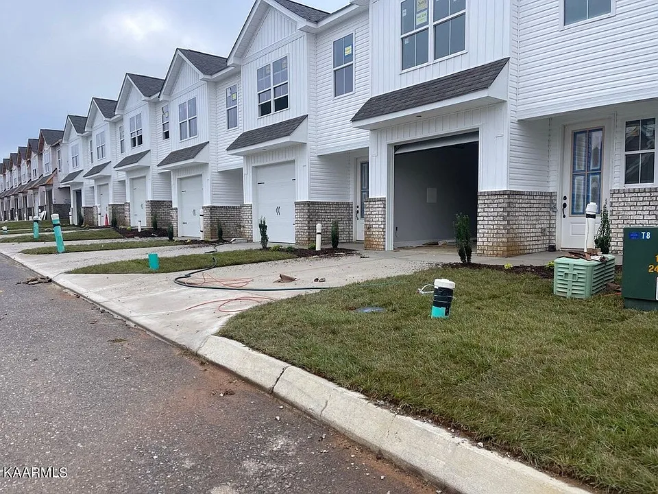 292 Judson Way