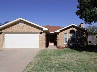 6918 Grover Ave, Lubbock, TX 79424