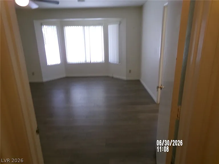 809 Long Branch Dr — Photo 17