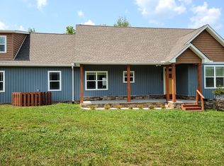 200 N Taube Ln, Oak Ridge, TN 37830