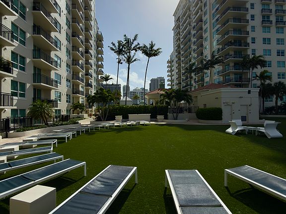 5th image of 610 W Las Olas Blvd APT 711N