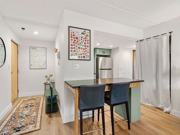 5th image of 390 Broadway APT 54