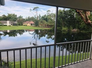 113 Bobolink Way #113B, Naples, FL 34105