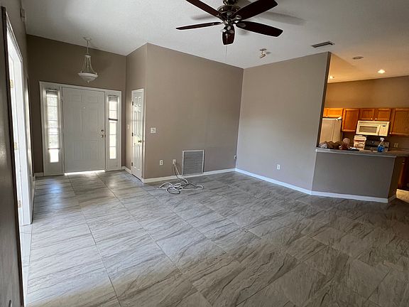 5th image of 1101 Hancock Cir