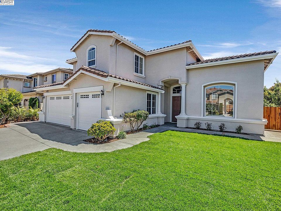1st image of 5076 Sloan Way