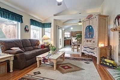 3rd image of 431 Appomattox Dr