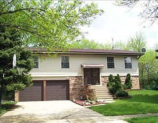 2nd image of 253 Evergreen Ln
