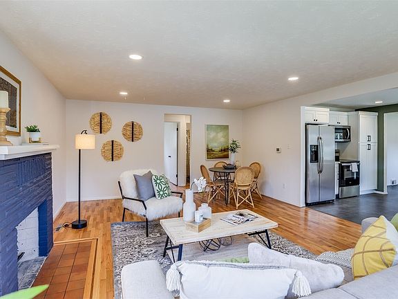 5th image of 6636 S Wapato Street