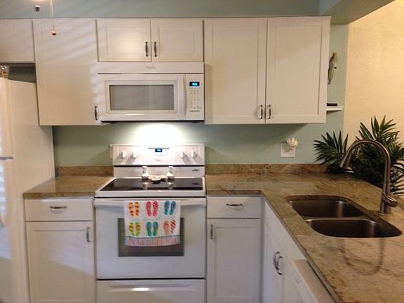 5th image of 16860 Ginger Ln #3046