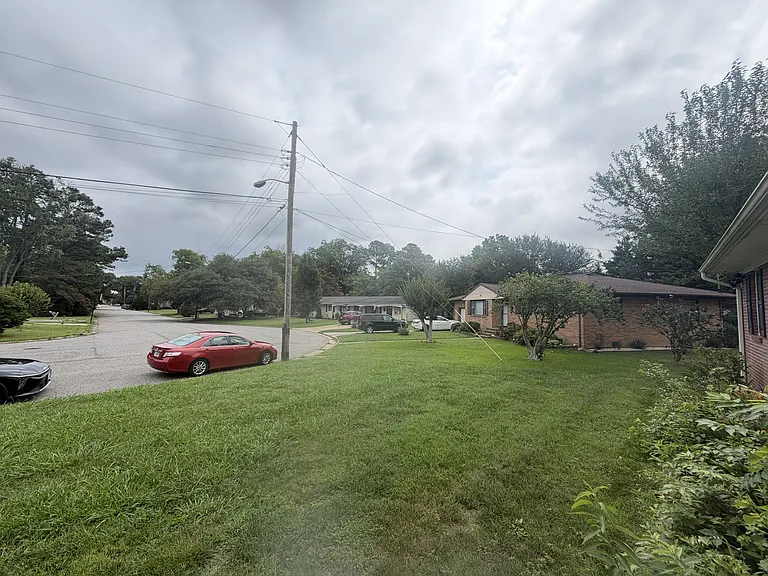 16 Inglewood Dr — Photo 32