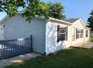 321 Dale St, Mitchell, IN 47446