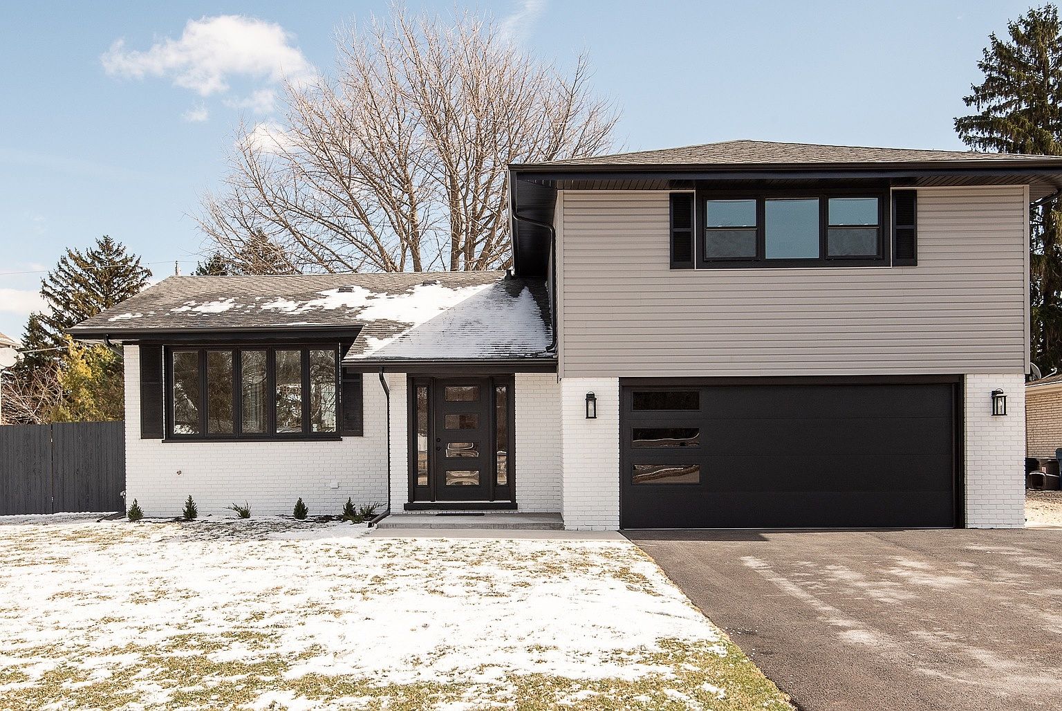 10433 S 83rd Ave, Palos Hills, IL 60465 | Zillow