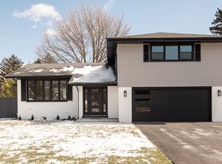 10433 S 83rd Ave, Palos Hills, IL