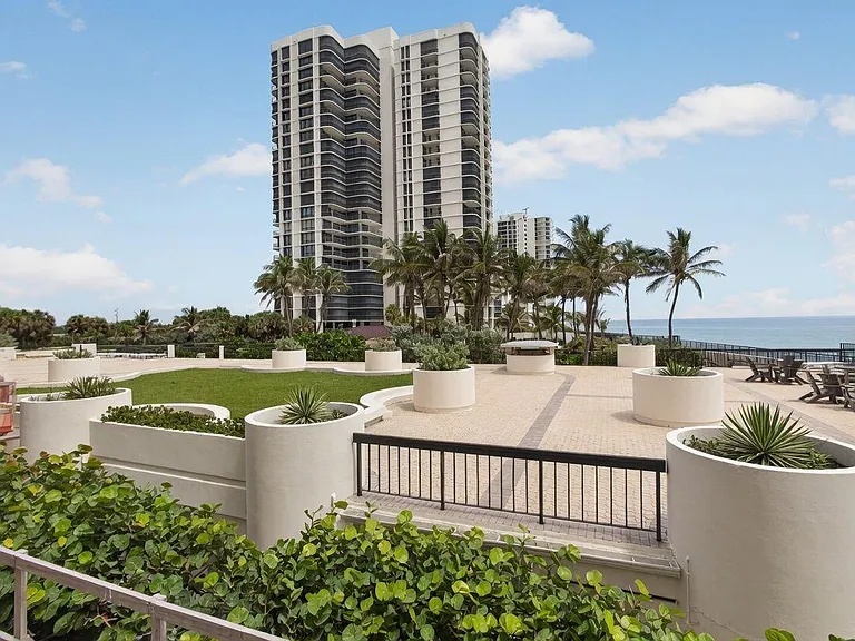 5380 N Ocean Dr #2E — Photo 46