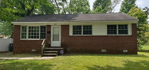 1812 Muncey Ln Photo 1