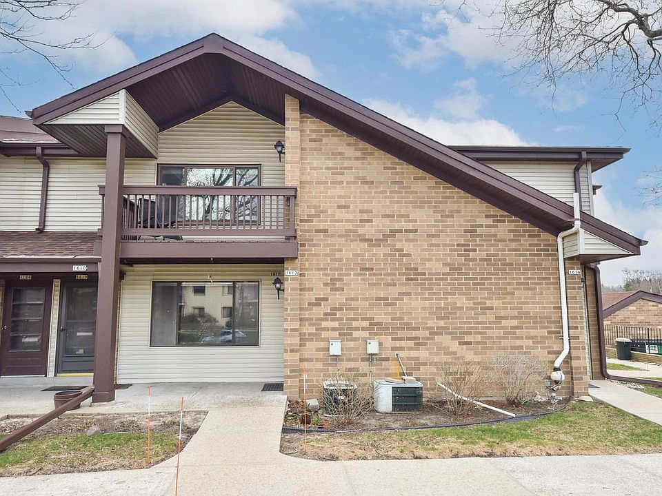 1st image of 1612 S Coachlight DRIVE