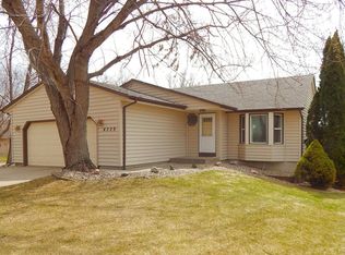 4309 E Oak St, Sioux Falls, SD 57103