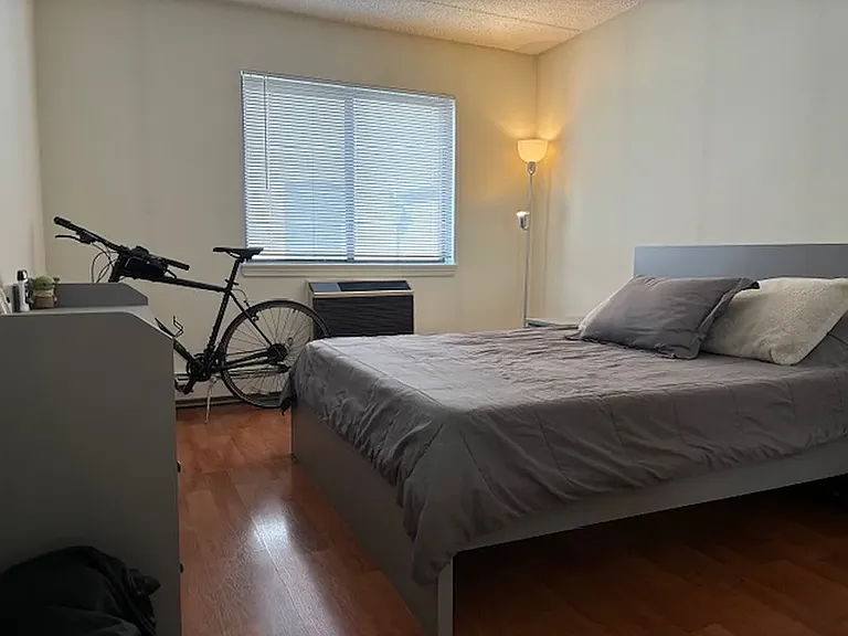 2927 24th Ave #2B — Photo 3