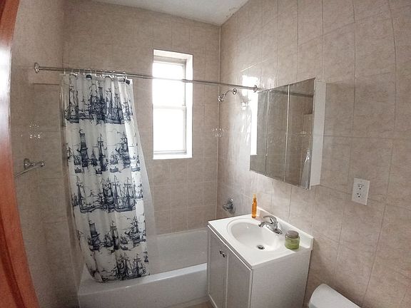 2nd image of 24-42 27th St #2B