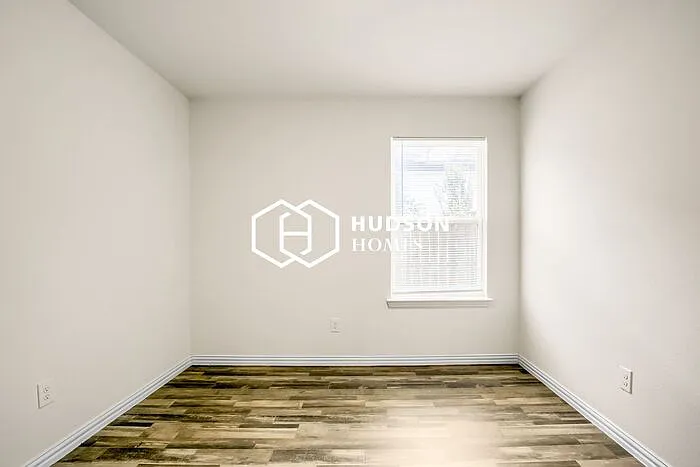 2912 Walnut St — Photo 11