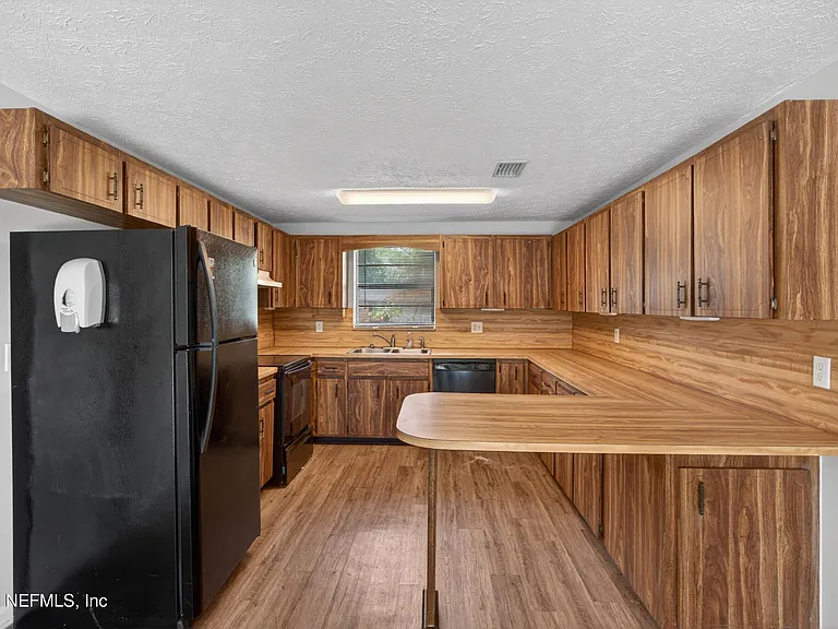 4177 Timberlake Dr — Photo 7