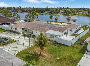 Oakland Acres, Miami, FL 33176