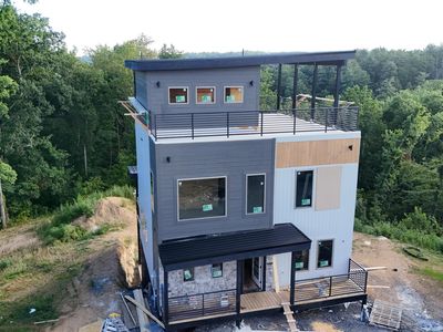 717 Moccasin Way, Pigeon Forge, TN, 37863