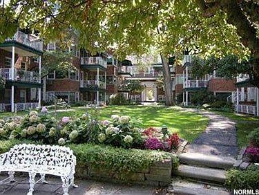 2nd image of 19801 Van Aken Blvd APT 9