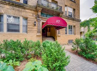 117 Mackubin St APT 4, Saint Paul, MN 55102