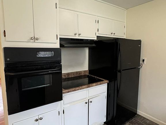 3rd image of 6641 Conway Rd