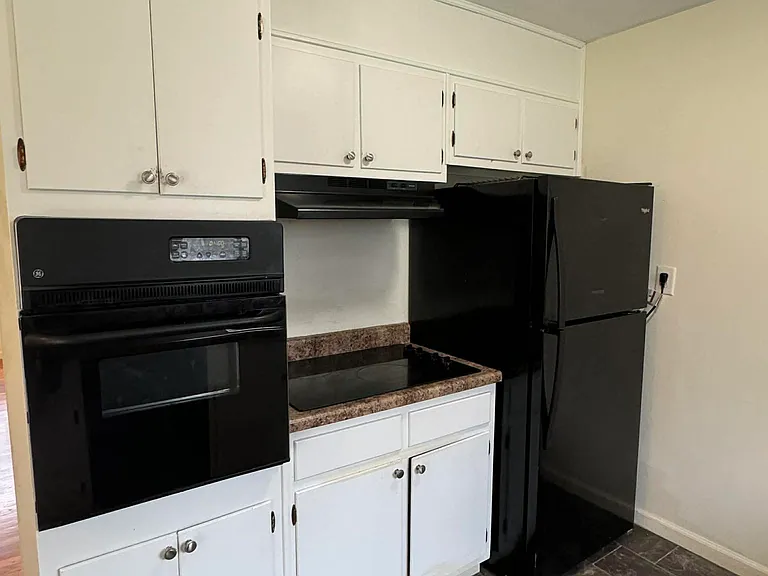 6641 Conway Rd — Photo 3