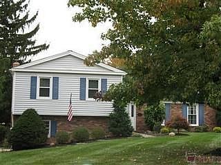 1st image of 190 Greenbriar Dr