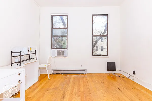 Rented by MySpaceNYC | media 15