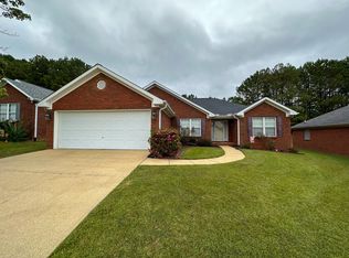 3004 Wisteria Ln, Northport, AL 35473
